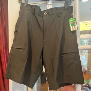Izod Men's Charcoal Cargo Shorts